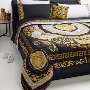 Versace reversible bed comforter